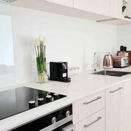 Elegant Cbd Apartment Christchurch Exterior foto